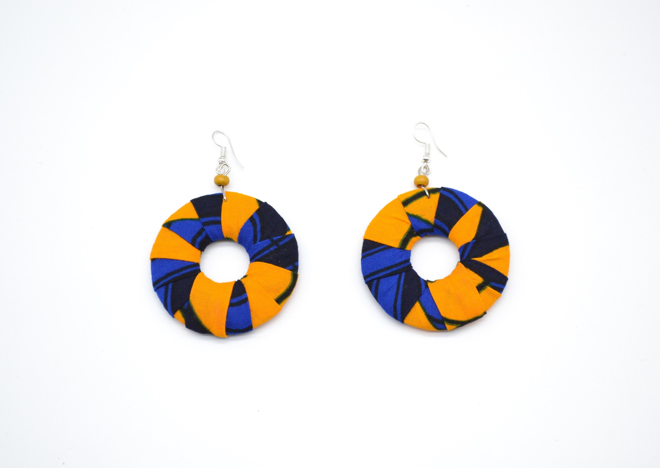 Boucles d'oreilles bleues et jaunes en tissu wax