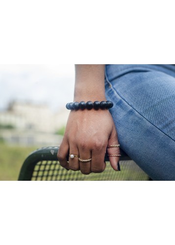 Bracelet de grosses perles noires