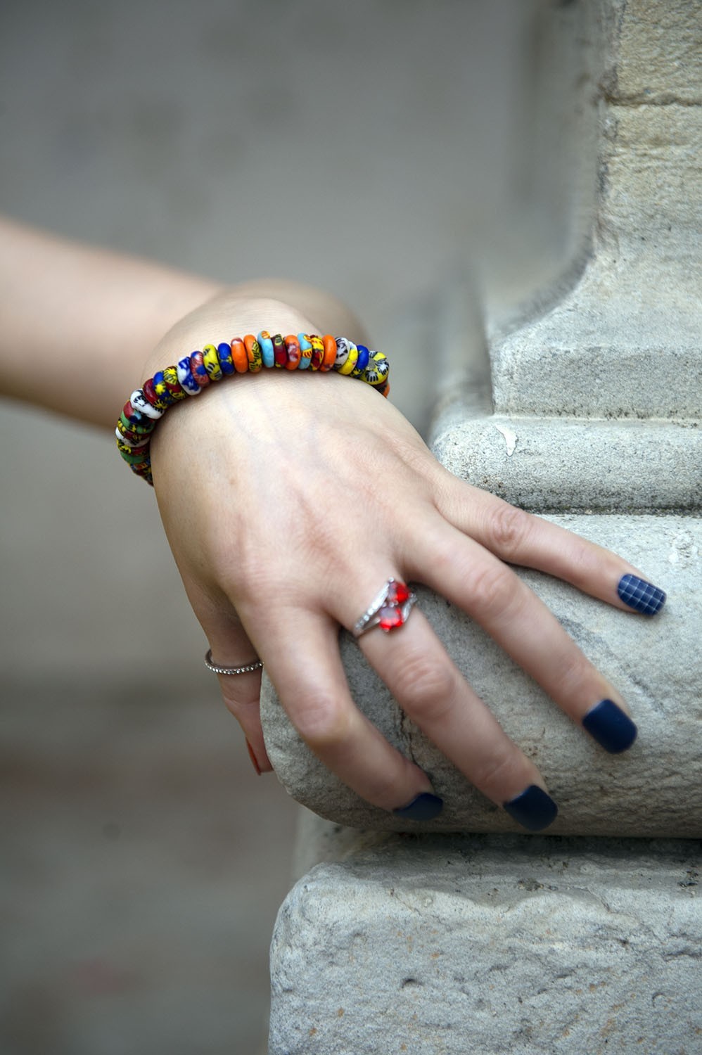 Bracelet ethnique en terre cuite multicolore