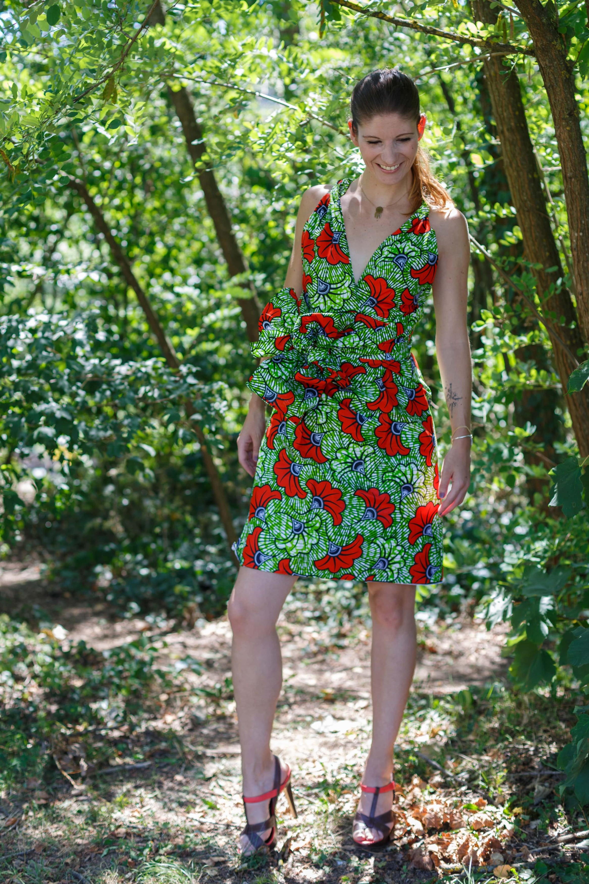 Robe portefeuille en tissu wax vert et orange