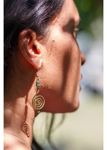 Boucles d'oreilles artisanales en bronze Boucles d'oreilles artisanales en bronze