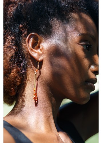 Boucles d'oreilles artisanales en bronze et perles oranges