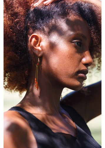 Boucles d'oreilles artisanales en bronze et perles oranges