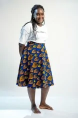 Jupe portefeuille colorée en tissu wax verte et jaune