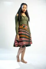 Jupe portefeuille colorée en tissu wax verte et jaune