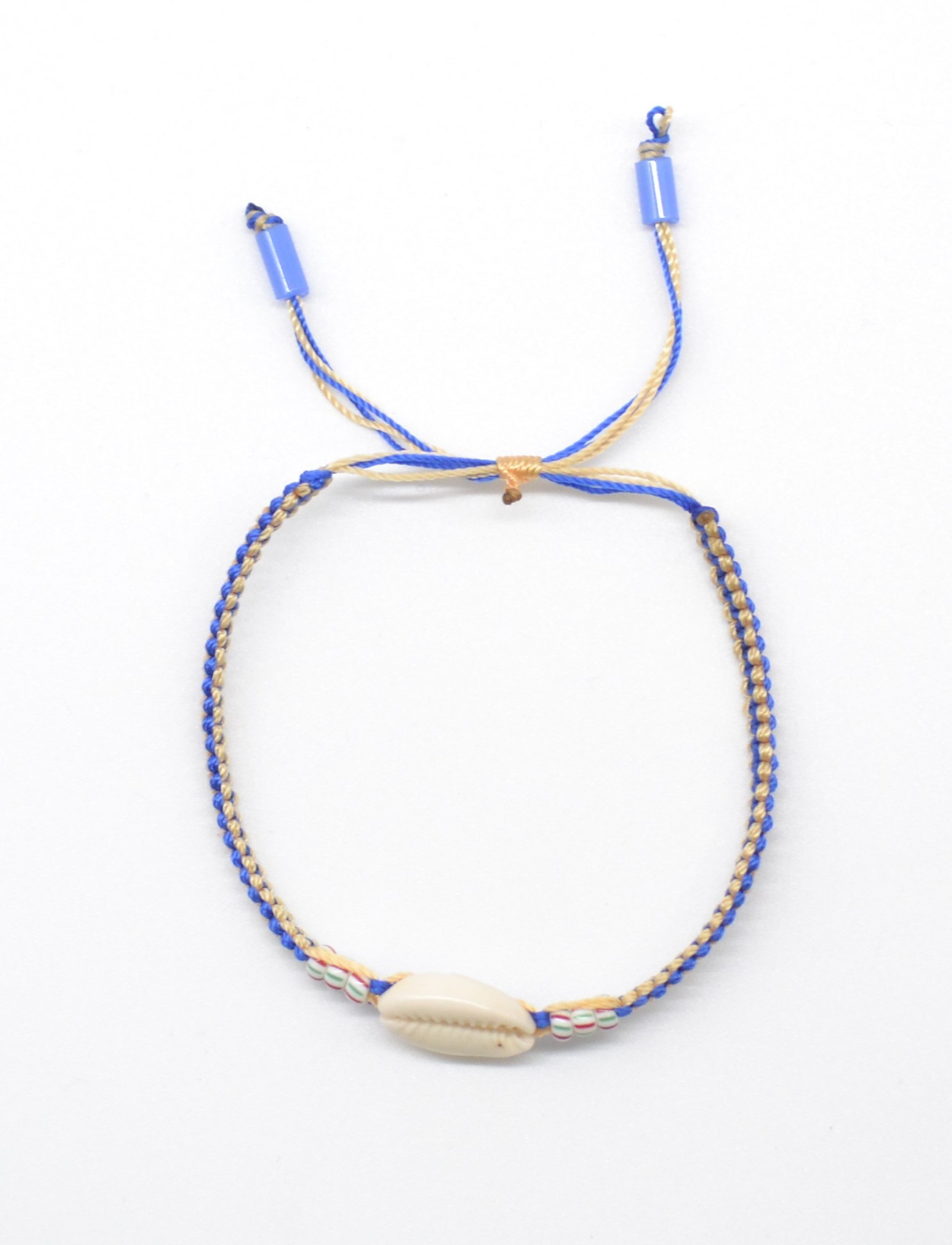 Bracelet réglable surmonté de Cauris