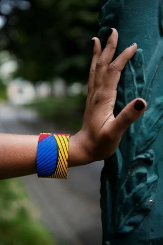 Bracelet manchette multicolore