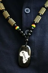 Collier ethnique avec perles