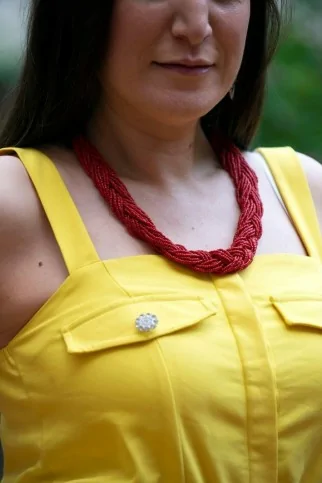 Collier de perles rouges multi-rangs Collier de perles rouges multi-rangs