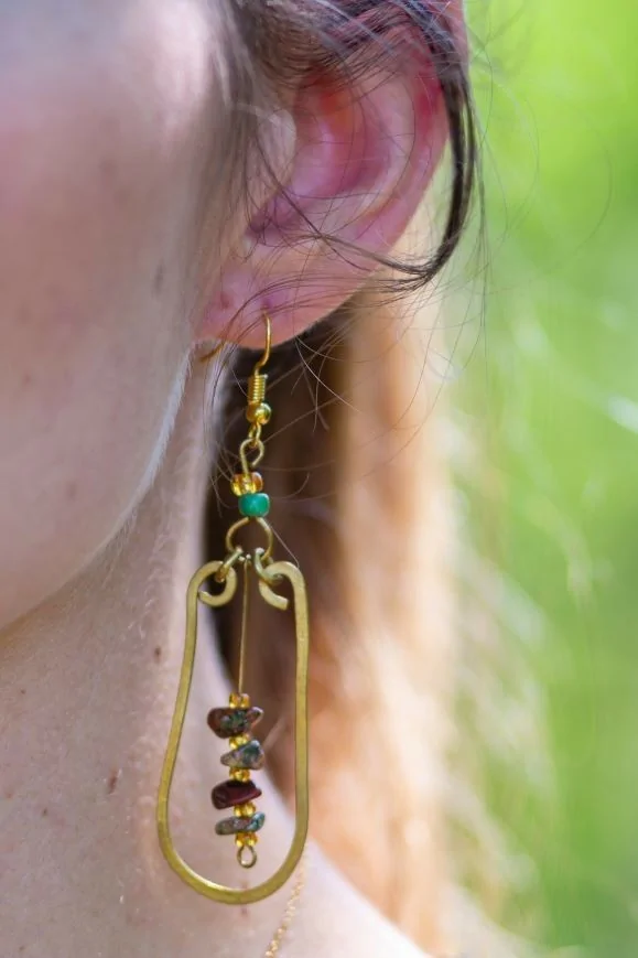 Boucles d'oreilles en bronze et pierres de jade