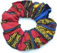 Peigne en bois d'ébène manche en forme d'Afrique