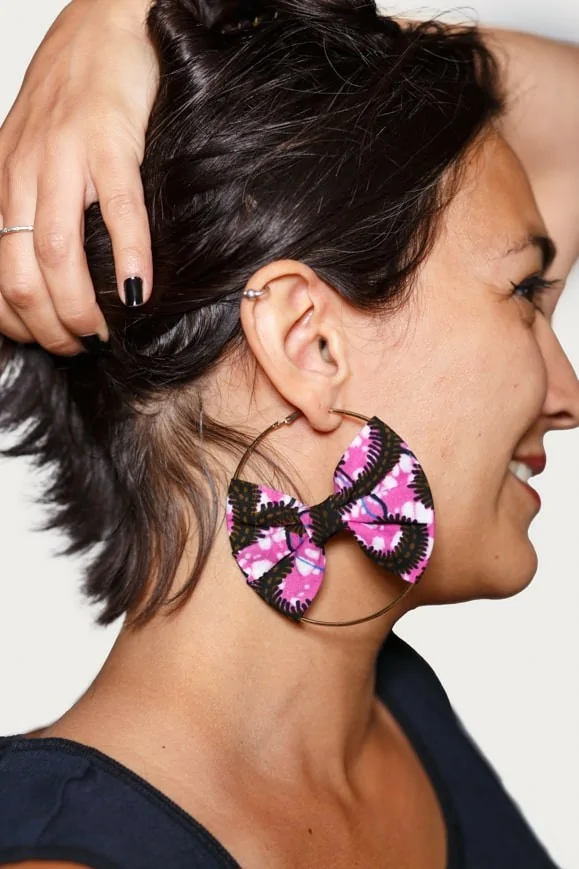 Boucles d'oreilles violettes en tissu wax