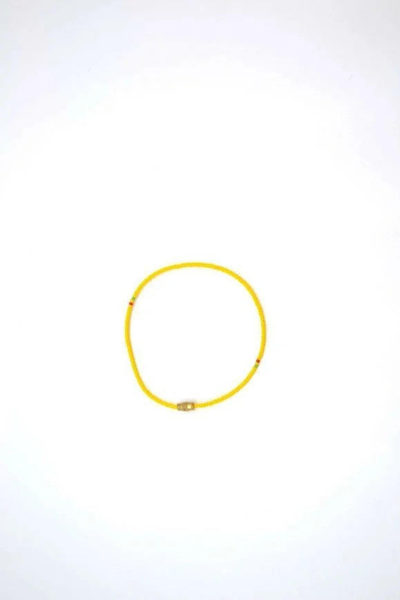 Bracelet de perles jaunes