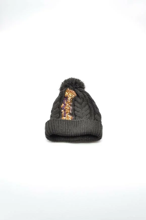 Bonnet customisé avec tissu wax