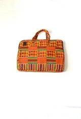 Pochette d'ordinateur orange en tissu wax