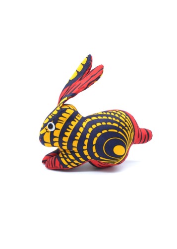Peluche lapin jaune, noire et rouge en tissu wax