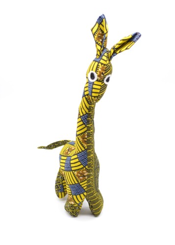Peluche en forme de girafe avec tissu wax jaune et marron