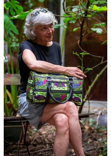 Sac à main vert et motifs animalier en Wax avec poche zippée