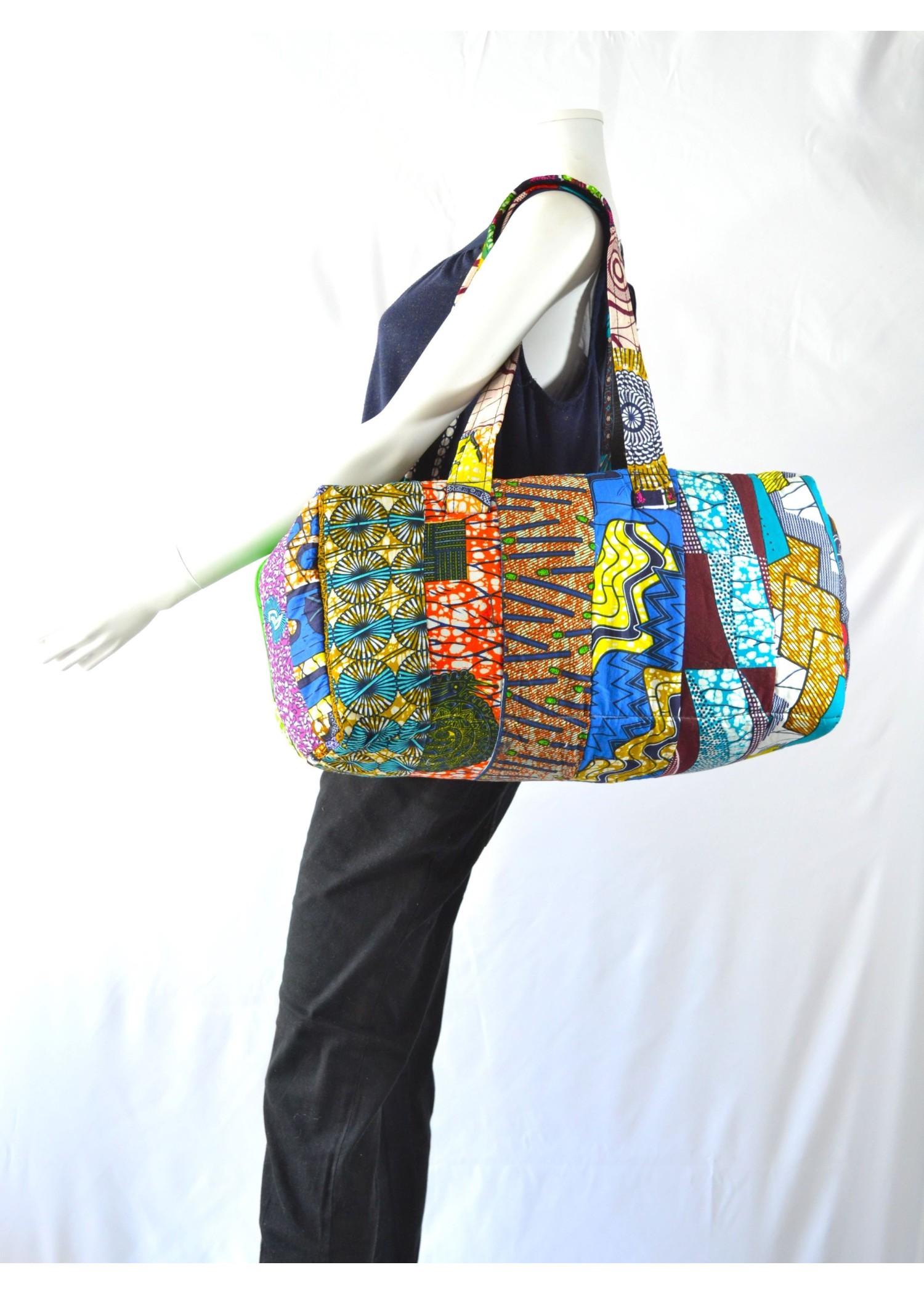 Sac de transport en tissu Wax patchwork - MOYEN Sac de transport en tissu Wax patchwork - MOYEN