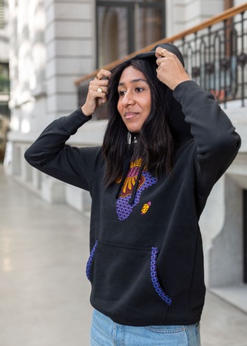 Sweat à Capuche Customisé avec tissu wax violet