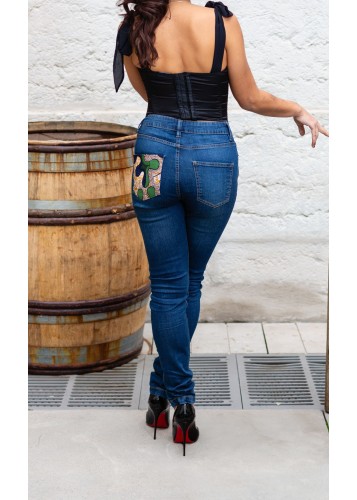 Jean Skinny Bleu Foncé Customisé : Originalité et Élégance Pour Femmes