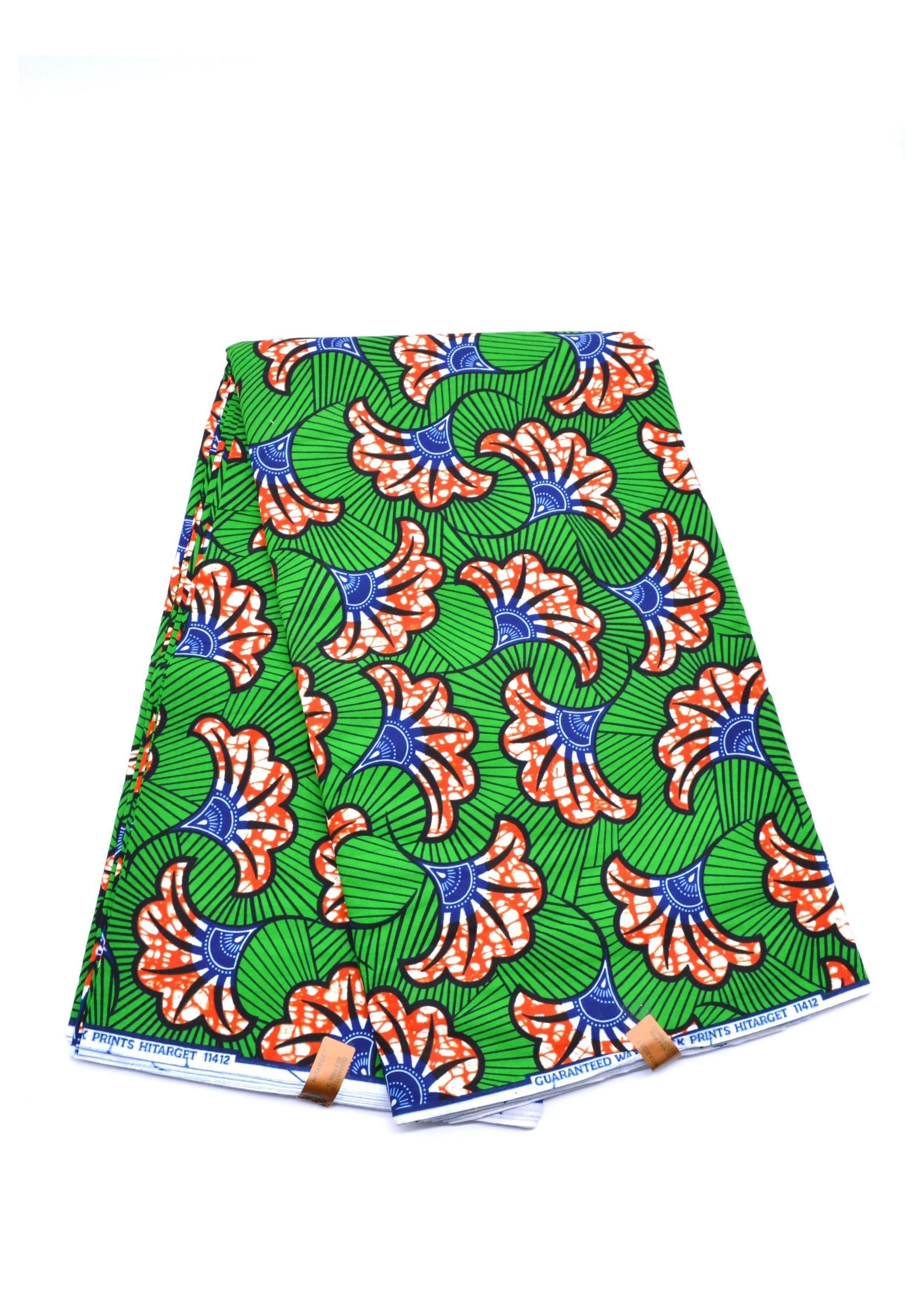 Tissu Wax 100% Coton au Mètre - Motifs Floraux Rouges et Bleus sur Fond Vert