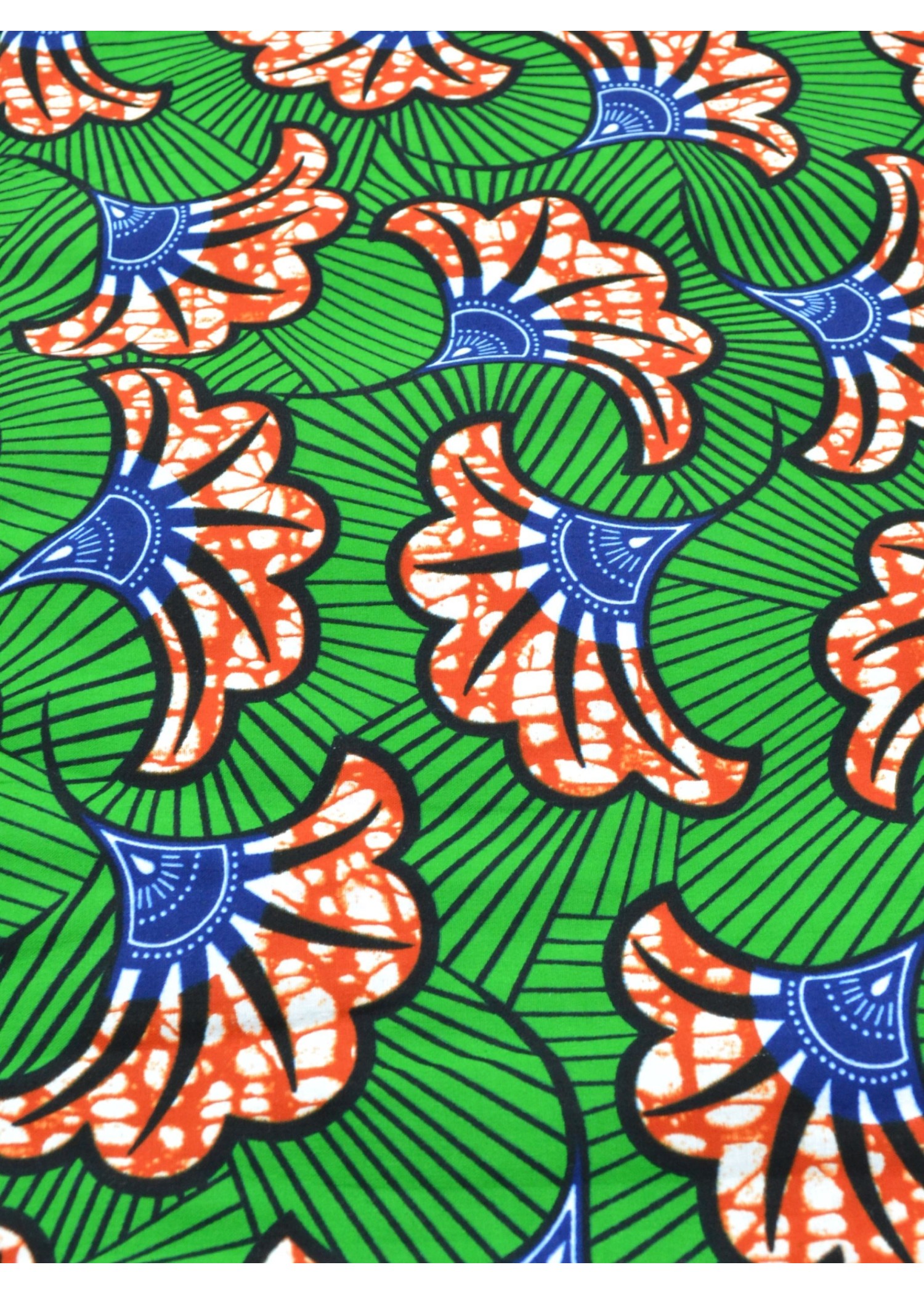 Tissu Wax 100% Coton au Mètre - Motifs Floraux Rouges et Bleus sur Fond Vert