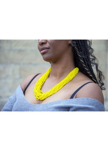 Ensemble de colliers de perles torsadés