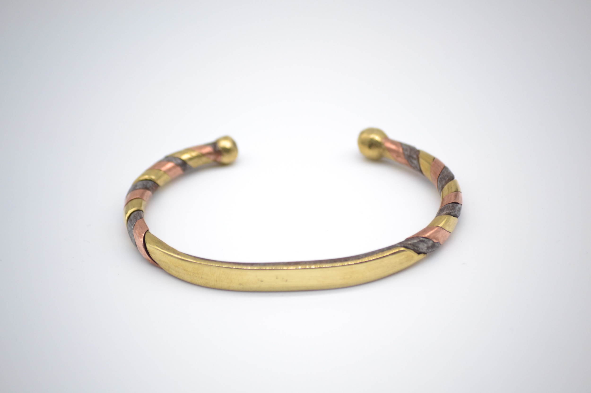 Bracelet jonc artisanal en laiton et cuivre