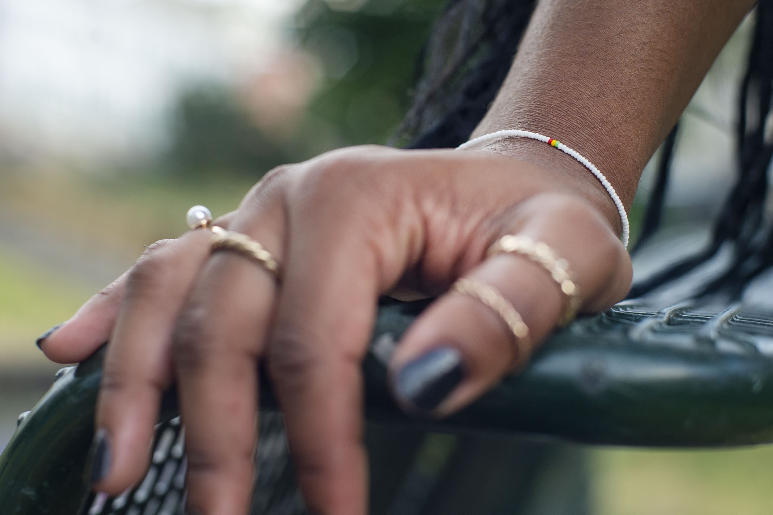 Bracelet de poignet en perles blanches
