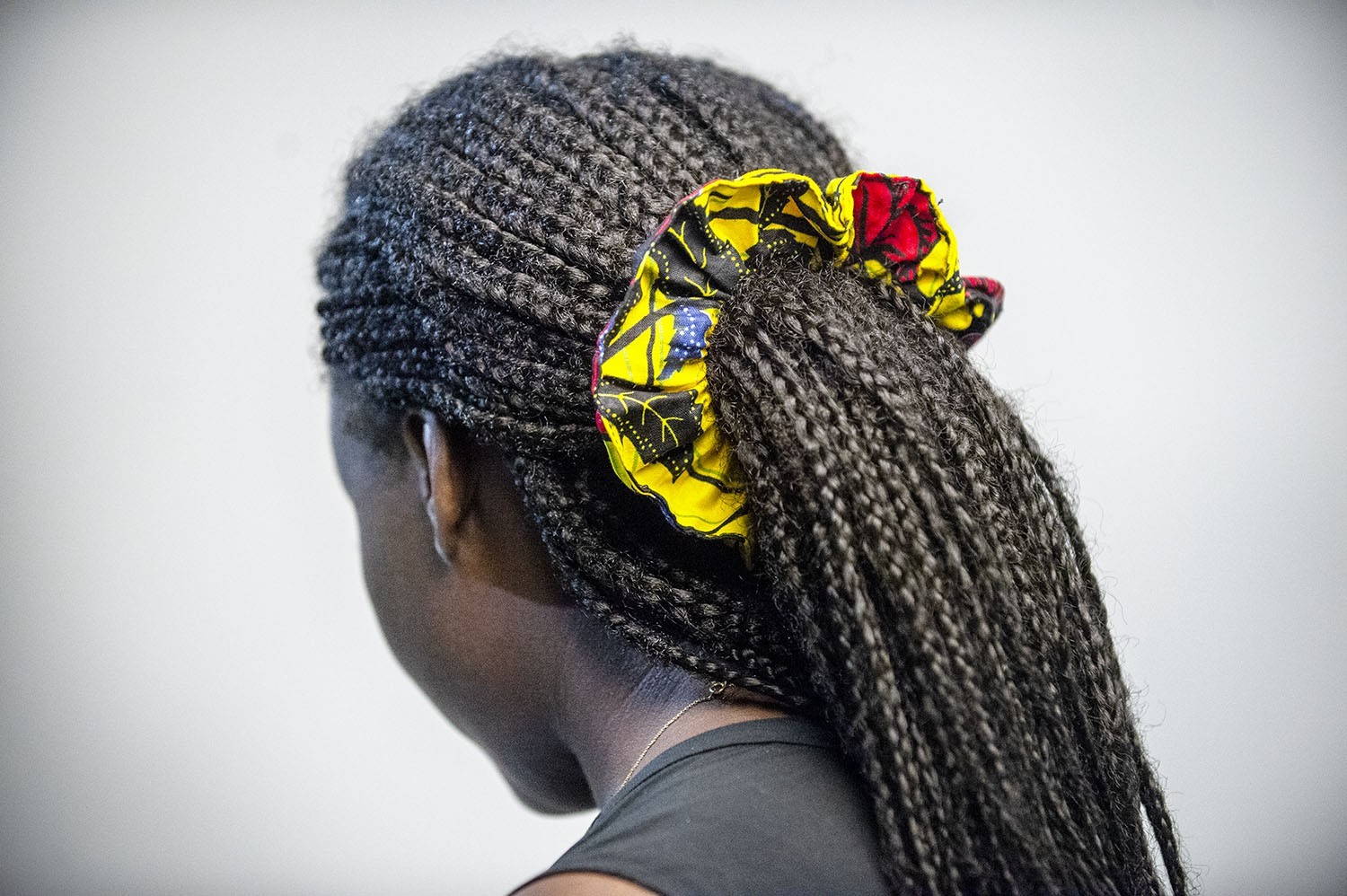 Chouchou jaune en tissu Wax