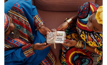 Fêtes de Fin d'Année en Afrique : Traditions, Célébrations et Styles avec le Tissu Wax